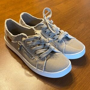 Blowfish Zipper Tan Canvas Sneaker